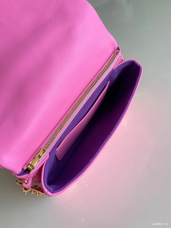 WIS COUSSIN LOUIS VUITTON POCHETTE 1017